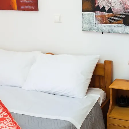 Mastabas Apartment *